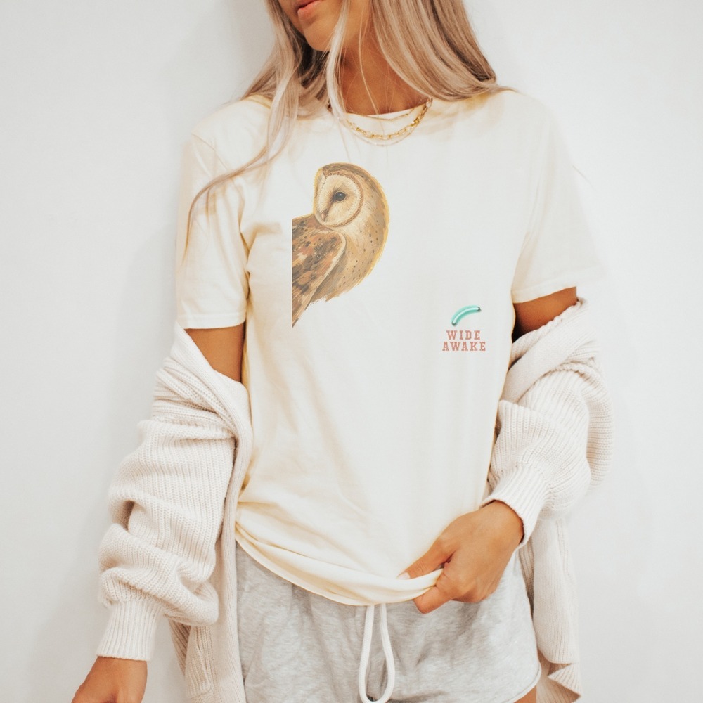 Wide Awake Barn Owl Watching in the Dark Tee